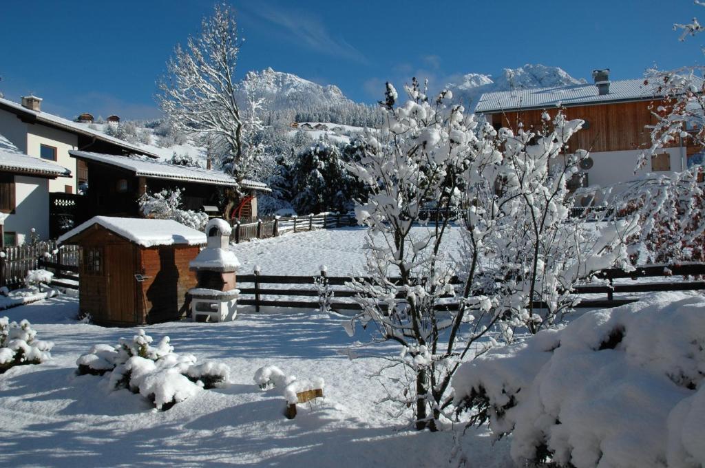 Apartments Primula San Vigilio Di Marebbe Exterior foto
